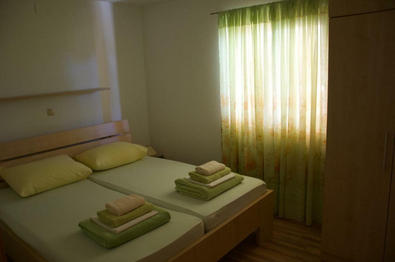 Apartment Viveniti Klenovica Eksteriør bilde